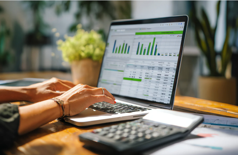Visual chart showing remote bookkeeping process flow